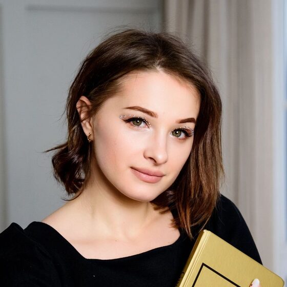 Ульяна, специалист по яндекс директу